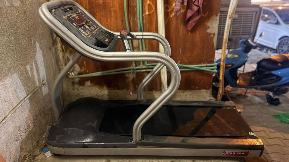 جهاز جري للبيع
ع الفحص يتحمل وزن مفتوح 

السعر 600 دولار العنوان نجف


**إذا كنت صاحب هذا الإعلان وتريد حذفه لأي سبب، رجاءا أرسل رسالة إلى الدعم الفني**