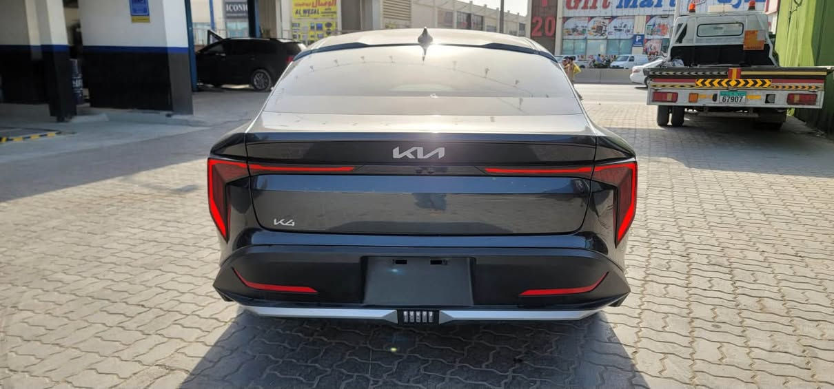 السلام عليكم كي4موديل 2025 اللون نفطي رقمهة شهداء كربلاء دخول جديد ماشية ٧٠٠٠ باعتبار زيرو مواصفات معروفه محرك 2000 دوش المرغوب حادثه  بسيط بنيد وجاملغ نفسه مصلح بدون تبديل وموجود صور حادث بدون دواخل بدون ايرباك السياره  العنوان كربلاء باقي التفاصيل الاتصال على رقم
***********
