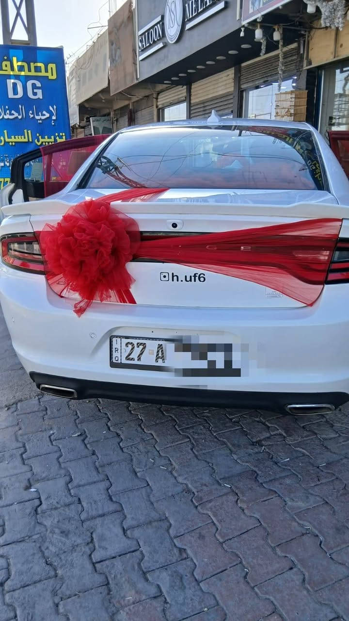 جارجر موديل 16 
السياره بسمي السيارة بيه فخذه وبيه صبغ مكانات ابيع عام
بيع او مراوس حسب القناعه 
سوناتا او النترا 
***********
