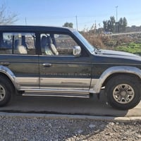 باجيرو للبيع ١٩٩٢ الضرر مثل مااموضح بالصورة شي بسيط بدون دواخل  محرك ك...