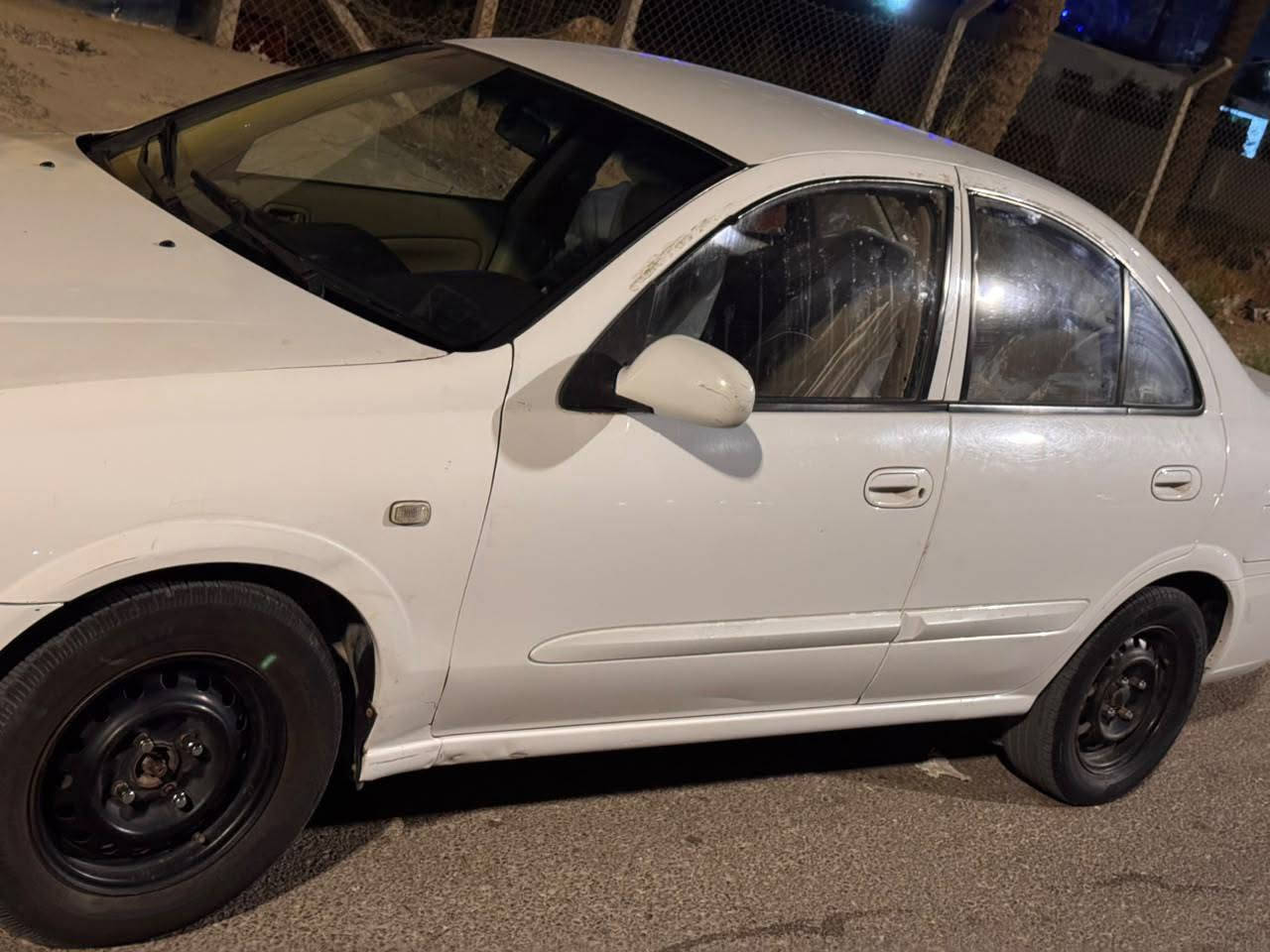 نيسان سني بدي كوري 2009
رقم بغداد 
محرك كير جيد 
تبريد ثلج
صدر كامل جديد 
ادامه كمله على سيارة

السعر 85 وبي مجال

***********
