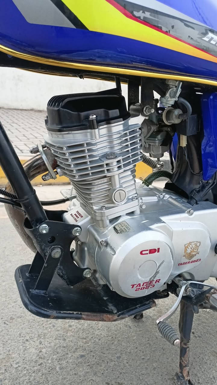 سلام عليكم
توضيح مكلف بل نشر 

ماطور تايكر

موديل 2023

محرك شرط

وايرمنيه شرط

كلشي شرط 

شلعه ومعدل شرط

وبي  منفيز
ماطور ما يعوزو شي 

سعر 625بي مجال

رقم صاحب الماطور : ***********
***********
