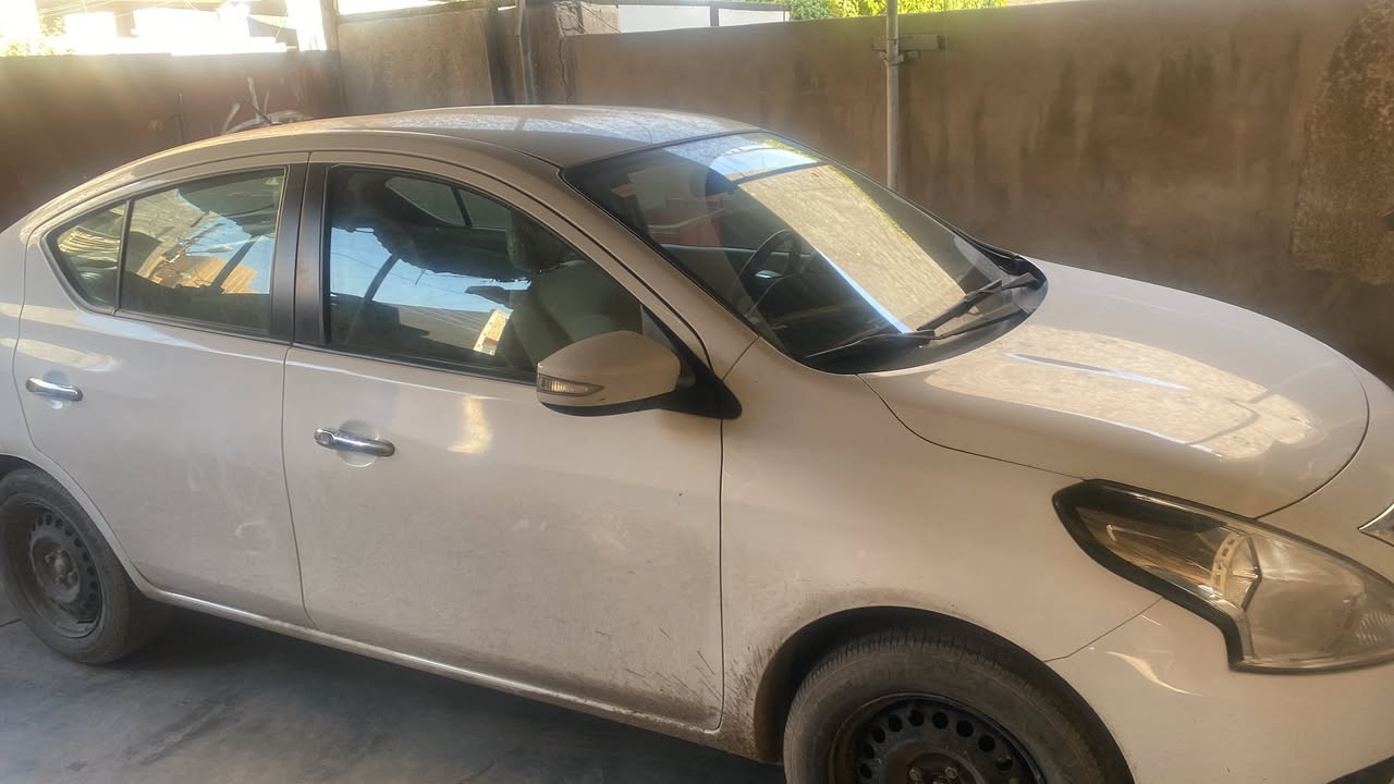 1500 

شاشه كامره 

تحكم شاشه 

حساس خلفي 

تبريد أمامي خلفي 

اشاير بلمري 

سويج  

جام كهرباء 

ويل كبات شركه 

ماشيه 34ألف 

مكفوله كفاله عامه 

رقم شمالي 

130 ورقه وبيه مجال 

أي استفسار رقم صاحب السيارة 

***********

مكان بغداد غزاليه
