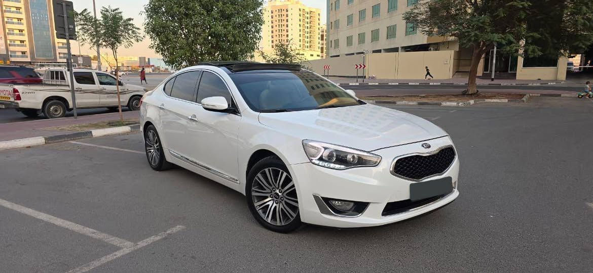 Kia Cadenza 2015 GCC Full Option Limited Free accident no maintenance required everything excellent 176,000 km 2 keys second owner all service done new tires Orginal paint no issues super clean condition دبي, الإمارات العربية المتحدة


**إذا كنت صاحب هذا الإعلان وتريد حذفه لأي سبب، رجاءا أرسل رسالة إلى الدعم الفني**