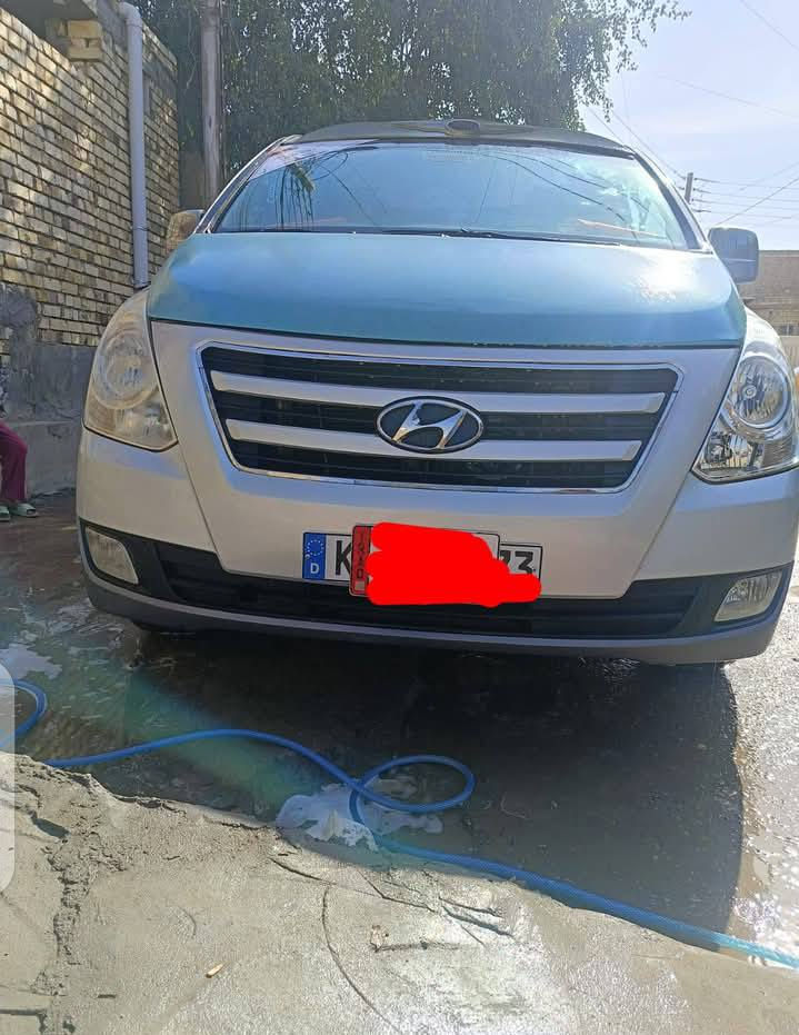 السلام عليكم ستاركس موديل ٢٠٠٩ مفتوح سيارة جاهزة حداديه تبريد ويه سويج كير اكسن جدد دوشمه وتنته جديده السعر 125 وبيهة مجال للإستفسار لاتصال على رقم ***********/////***********
