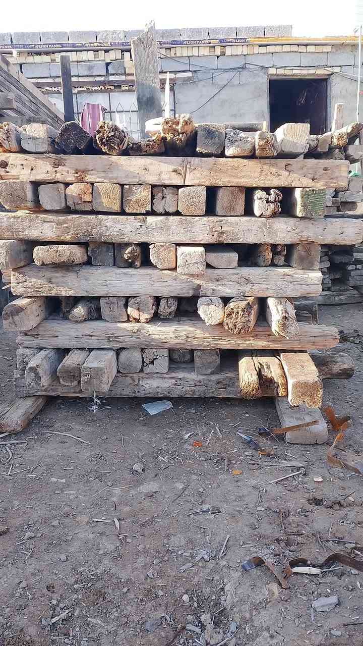 السلام عليكم شباب قالب خشب للبيع 10 مكعب روسي تارزس 25 ما متواجد على الفيس ***********
