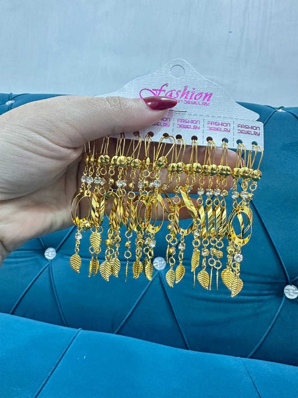 السلام عليكم اشكال وموديلات تراجي سعر الزوج على الف دينار
يوجد توصيل داخل سبع البور سعر التوصيل الف
رقم/*********** او خاص
