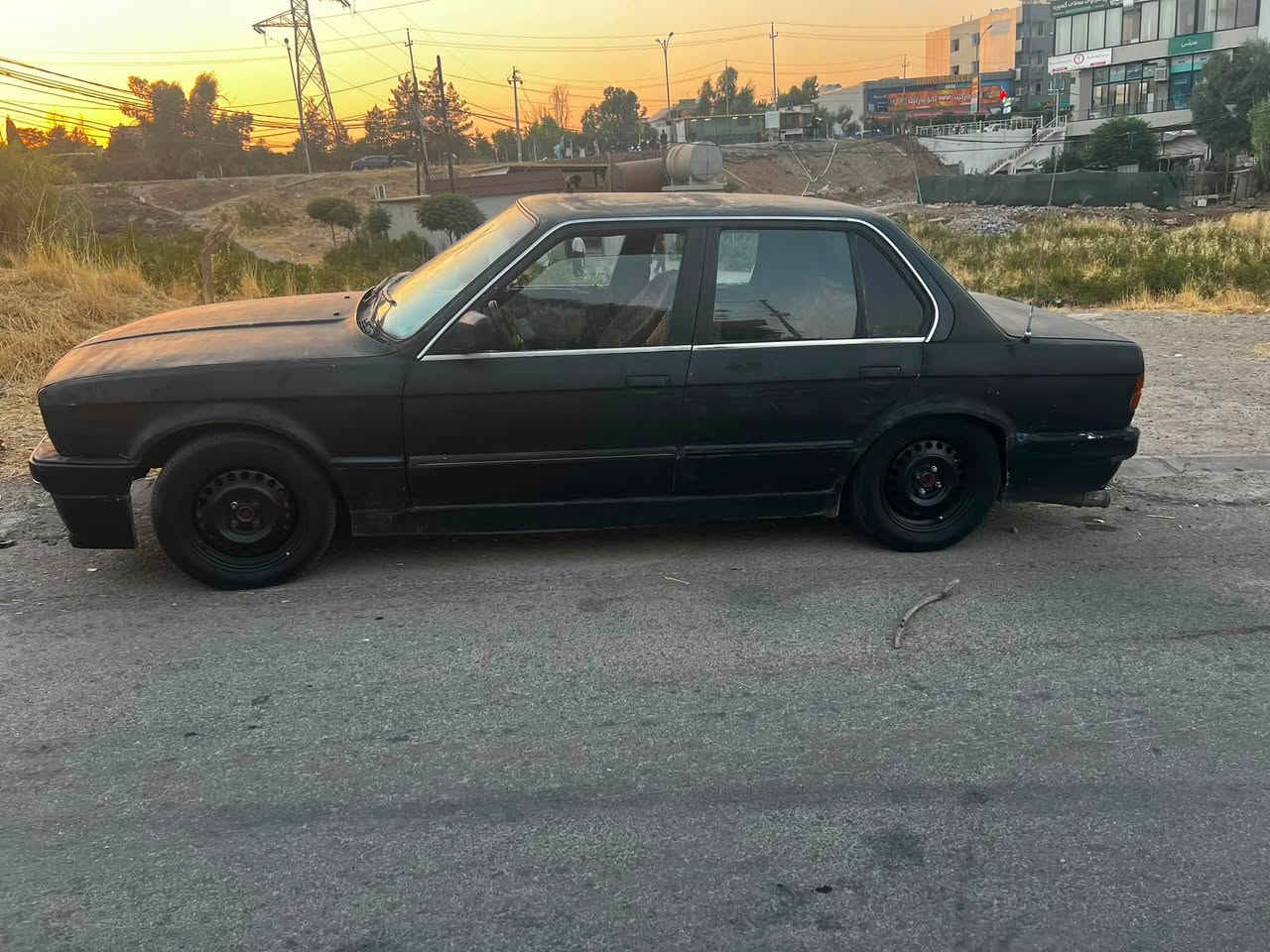 سلام عليكم زعرة محور 2500 مكينة جديدة مشروع وطني 25 ورقة وبيهة مجال ***********
