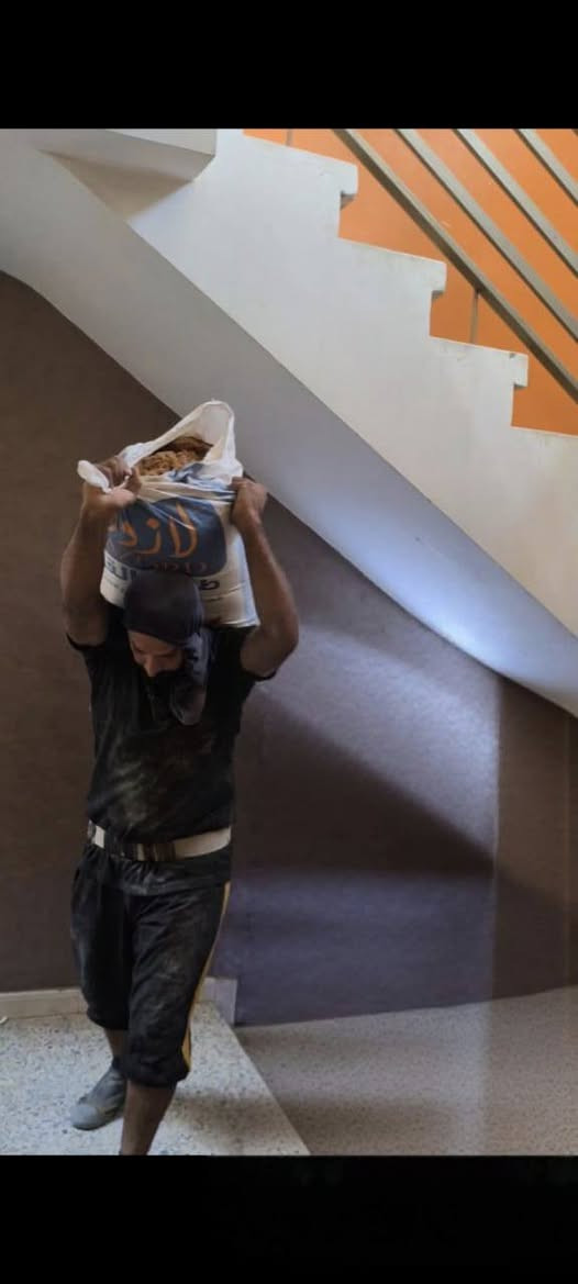 سلام عليكم كادر ابو كرار لتصعيد كافة مواد البناء مكاني بغداد ***********
