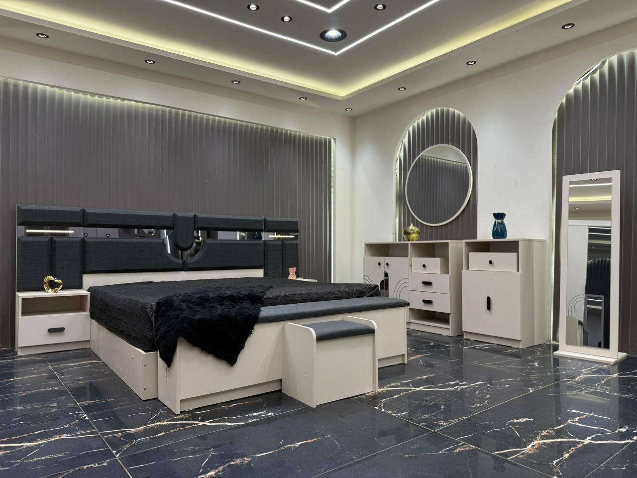 عرض تخفيض اسعار لمده محدوده غرف نوم تركي 10 قطع كنتور 8 ابواب طول الكنتور 3متر و 20 سم الارتفاع مترين و 10 سم 
ضهر بلوك 8 ملم 
جربايه وي الكومديات 3متر 
الجربايه مخزن جكات 
 السعر مليون و 350 الف فقط 🔥 
للحجز والاستفسار راسلونا وات ساب 
  ***********
  البصره 
 نقل وشد داخل مركز البصره مجاني توجد خدمه توصيل للاقضيه و النواحي والمحافظات الجنوبيه بأسعار مناسبه ملاحظه ما تدفع اي مبلغ قبل لا تنشد و تكمل ابيتك عليكم بس تنزيل الكراتين من السياره لداخل البيت
