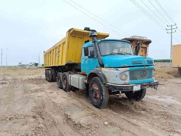 السلام عليكم 
للبيع 
نساف سكس اقجم 
موديل 81
محرك سوبر مكفول 
كير 130 مكفول 
مجموعه جي أف بلاديه 
عربانه المانيه مكفوله مجموعه براد 16

السعر الراس 300 $ كله 425 $ وبيه مجال للشراي 

معرض العراق لبيع السيارات والآليات الثقيلة 
الانبار ـ الفلوجه معارض الخط السريع 
*********** - ***********
