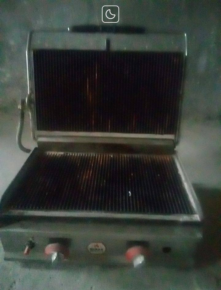 كابسسة صاج . حجم كبيره للبيع مال مطاعم.


**إذا كنت صاحب هذا الإعلان وتريد حذفه لأي سبب، رجاءا أرسل رسالة إلى الدعم الفني**