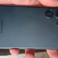 الترا 23للبيع ذاكره 256 جهاز بي نقطه بل حواف كدامك. وصارلك هواي ما كبر...