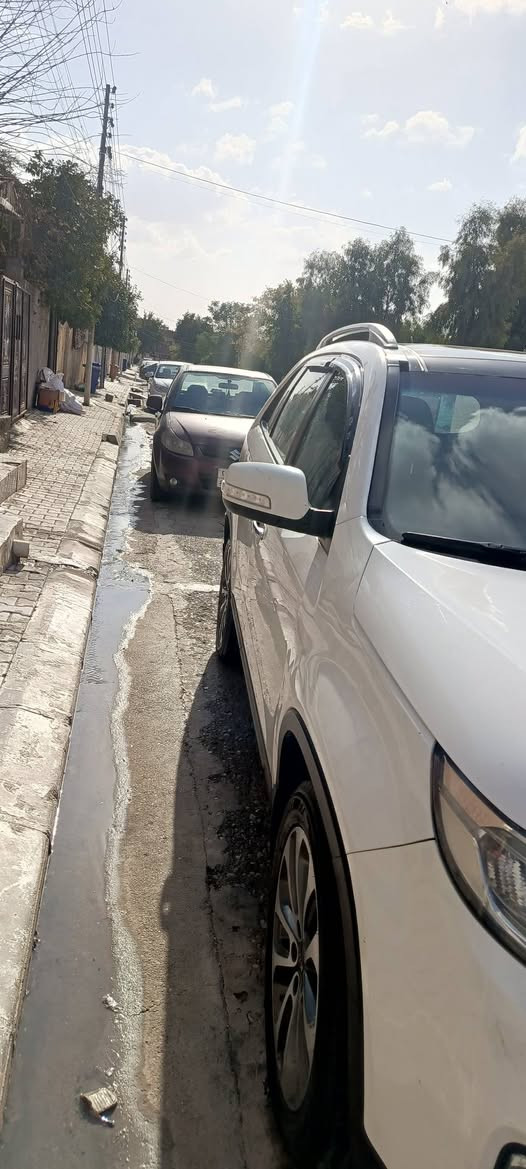 سلام عليكم للبيع سورنتو 2013 سنويه جديد هزه جديد سياره خير من الله مابي اي ناقص كير محرك مامفتوح محرك 6. فول موصفات بصمه بانوراما كشن كهرباء سونار بلصوره مكان كركوك سعر خابرني ***********
