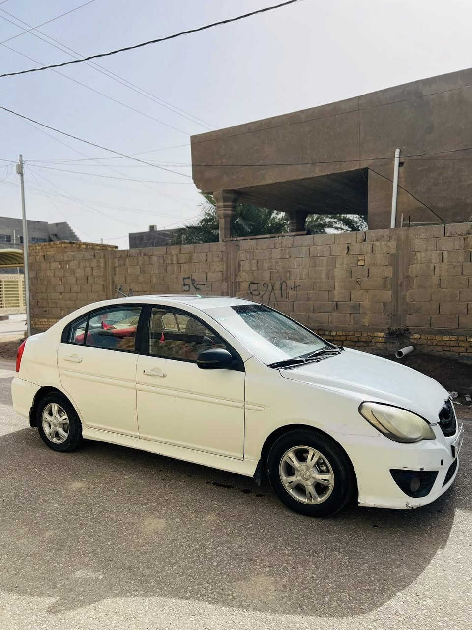 السلام عليكم اكسنت موديل 2011 خليجي فول مواصفات رقم بغداد انكليزي سنويه ال2030 كير ومحرك وحداديه كفاله تخم تاير جديد 
بيها مكانات صبغ السياره 
السعر 76وبيها مجال 
الاتصال***********
مامتواجد بلخاص 👆👆
مواصفات السياره 
فتحه سلايت 
حساسات 
كامره 
شاشه 
5ويل كب
