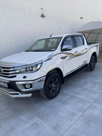 تويوتا هايلكس • ٢٠١٧ • ٨٩٠٠٠كم