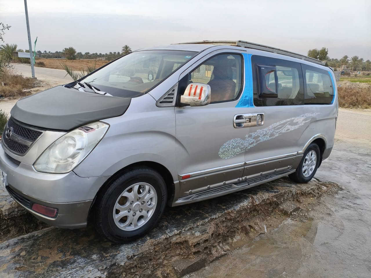 السلام عليكم استاركس 2009 مفتوح رقم قادسيه مصفره سياره جاهزه حداديه مكينه تبريد دواخل تخم تاير كهربائيات ماعايزه كلشي بيه جاملغ خلفي صبغ باقي كفاله  السعر 126 وبيها مجال للاستفسار الاتصال ***********
