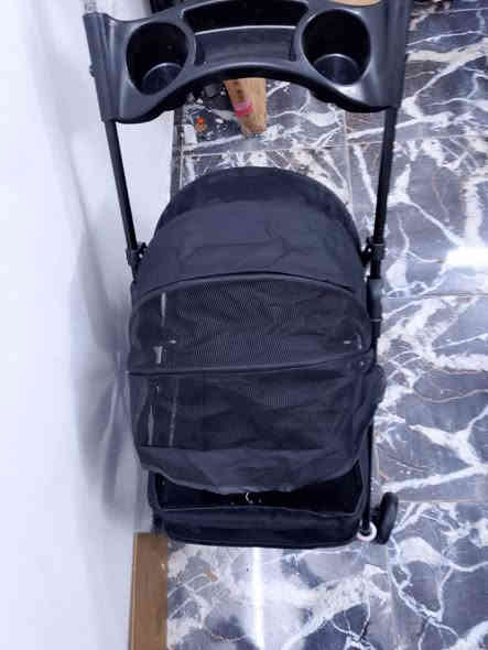 السلام عليكم متوفر عربانة اطفال جديدة بعدهي بل كارتون علة اول تم ب30وبل عافية
