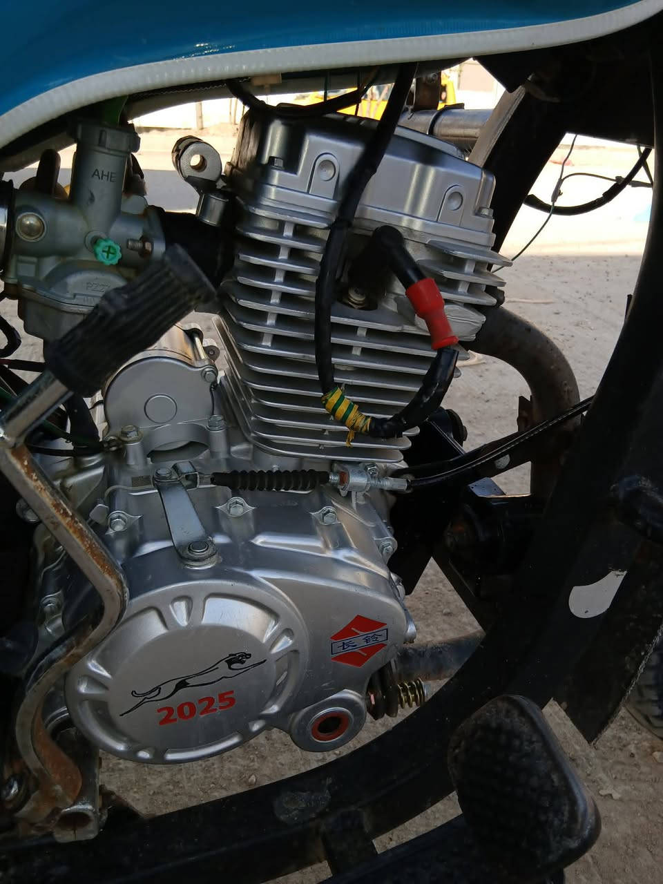 السلام عليكم ستوته موديل 21 اوراق اصولي مال بلال ماكينه 25 لها اسبوع مشدوده دراجهك المكان حله شارع 80 1,700 وبيها مجال ***********
