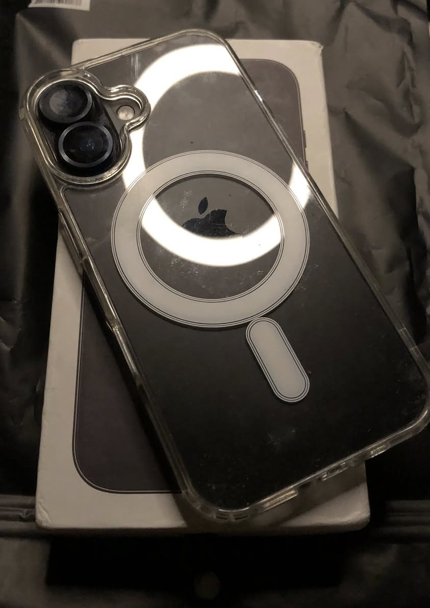 iphone 16
ذاكره 512
بطاريه 96%
‏1 sim يدعم
شرق أوسط . نموذج AA
مامفتوح . كامل ملحقات مع كفر
 جهاز طافي فقط يحتاج فتح قفل كامل برمجه شعار ابل . بدون ايكلود لأن كله متوقف حالياً  
فحص مع ظمان
سعر 240 الف نهايته
عنوان / اربيل مناره + متوفر توصيل


**إذا كنت صاحب هذا الإعلان وتريد حذفه لأي سبب، رجاءا أرسل رسالة إلى الدعم الفني**