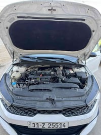 كي فايف 2023. جيتي لاين داخل احمر للبيع ب188 وبيها مجال. حادثها بس بني...