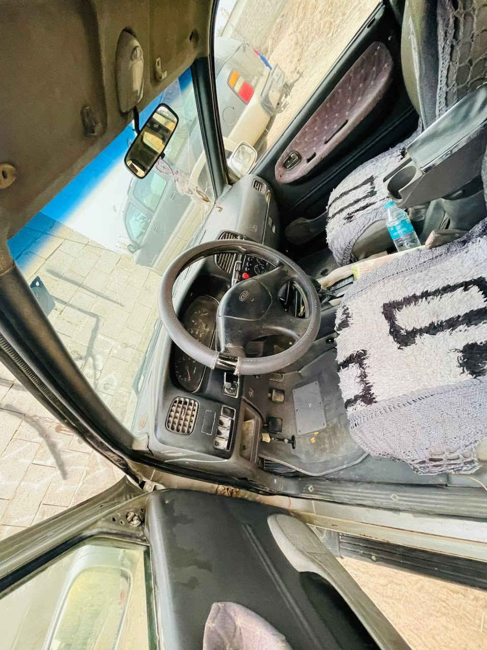 السلام عليكم رمضان كريم كيا سبورتج موديل 2000 رقم بغداد رعيه يمي متسلم وصل ع رقم  بيع مستعجل مراوس بمارك السعر 40 العنوان البصره الجزيره ***********
