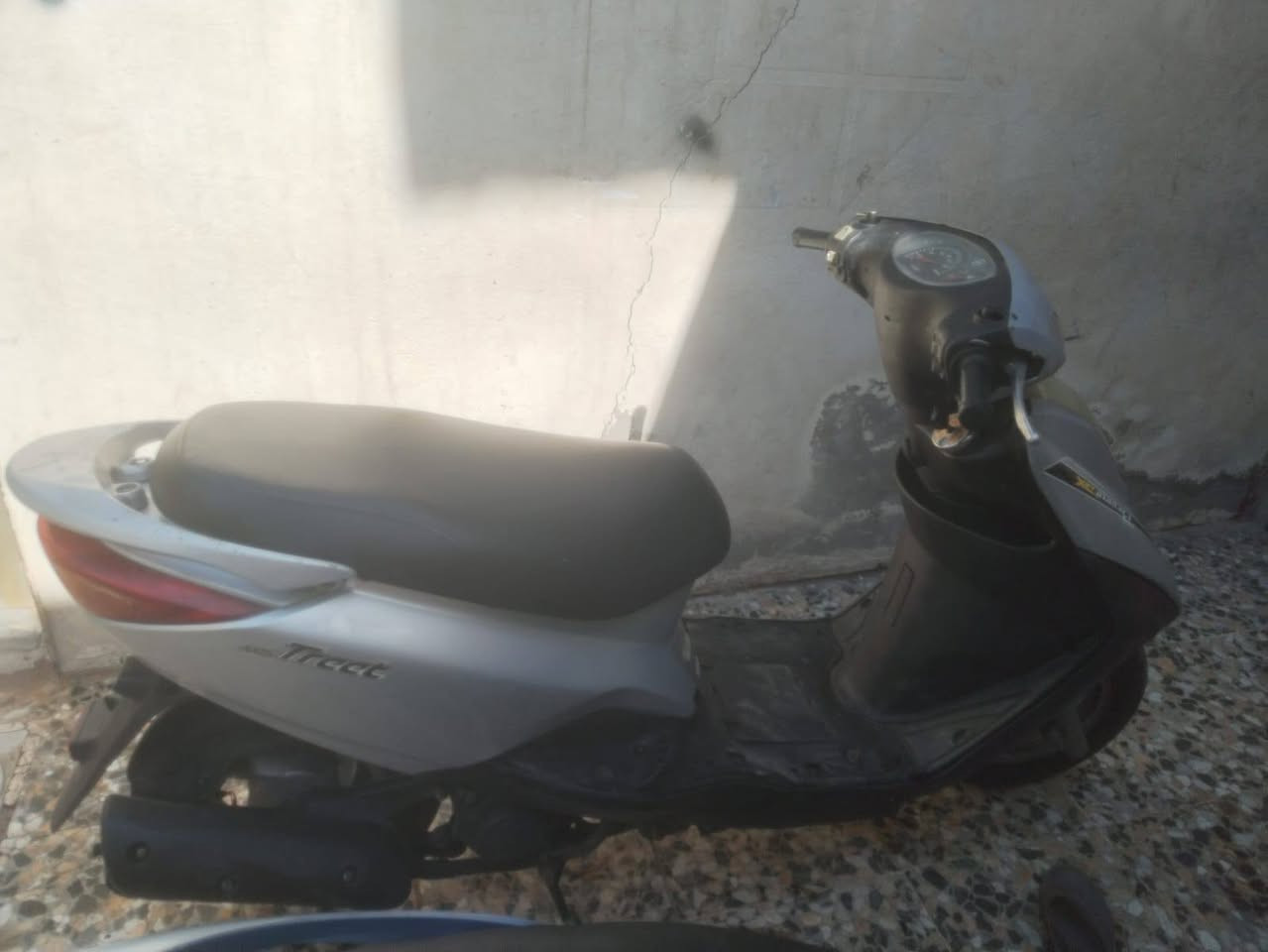 بريز كابريتر كله شغاله اي نقص مابيه السعر 475 بغداد ***********

