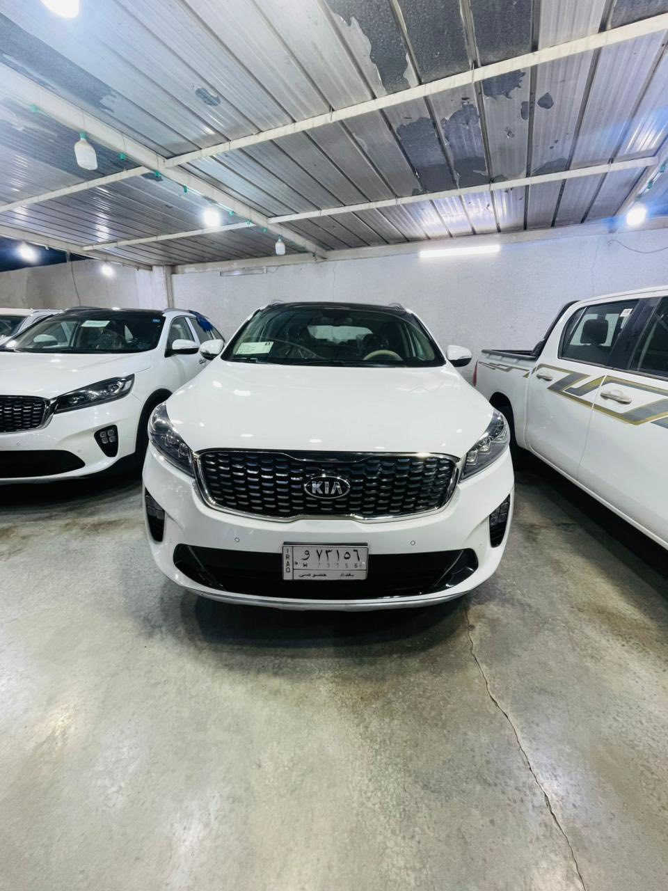 السلام عليكم ورحمة الله وبركاته…
عندي هاي السورنتو موديل 2018 دوليه الشكل الجديد
مكفوله ما عدا مكانين بارد بسيطات جداً
مكفوله كير مكينه صدر تخم تاير تبريد كله جاهز خير من الله
فول السياره بانوراما . بصمه . كشنات جلد . كشنات كهرباء . شاشه اصليه كامره خلفيه . 7 راكب . 3 قطع تبريد . حساس امامي وخلفي …
هواي مواصفات مكان السياره بغداد
سعرها 250$ دفترين وخمسين ورقه مجال بسيط بيها


**إذا كنت صاحب هذا الإعلان وتريد حذفه لأي سبب، رجاءا أرسل رسالة إلى الدعم الفني**