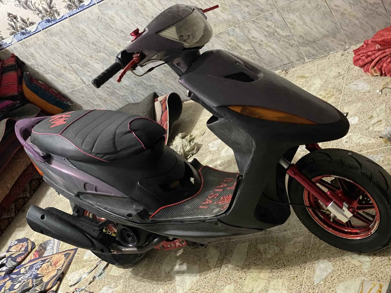 سلام عليكم 🫡 عمي دراجه ماكس عدله للبيع مزوده من كلشي بوشه 55كفره لونين مكينه ناعمه كلش دبلات خلفي امامي مزود كلجات تزويد شلعه معدل نضافه انضف من صوره وذا مراوس بنامه حربي عادي سعر خاص ***********
