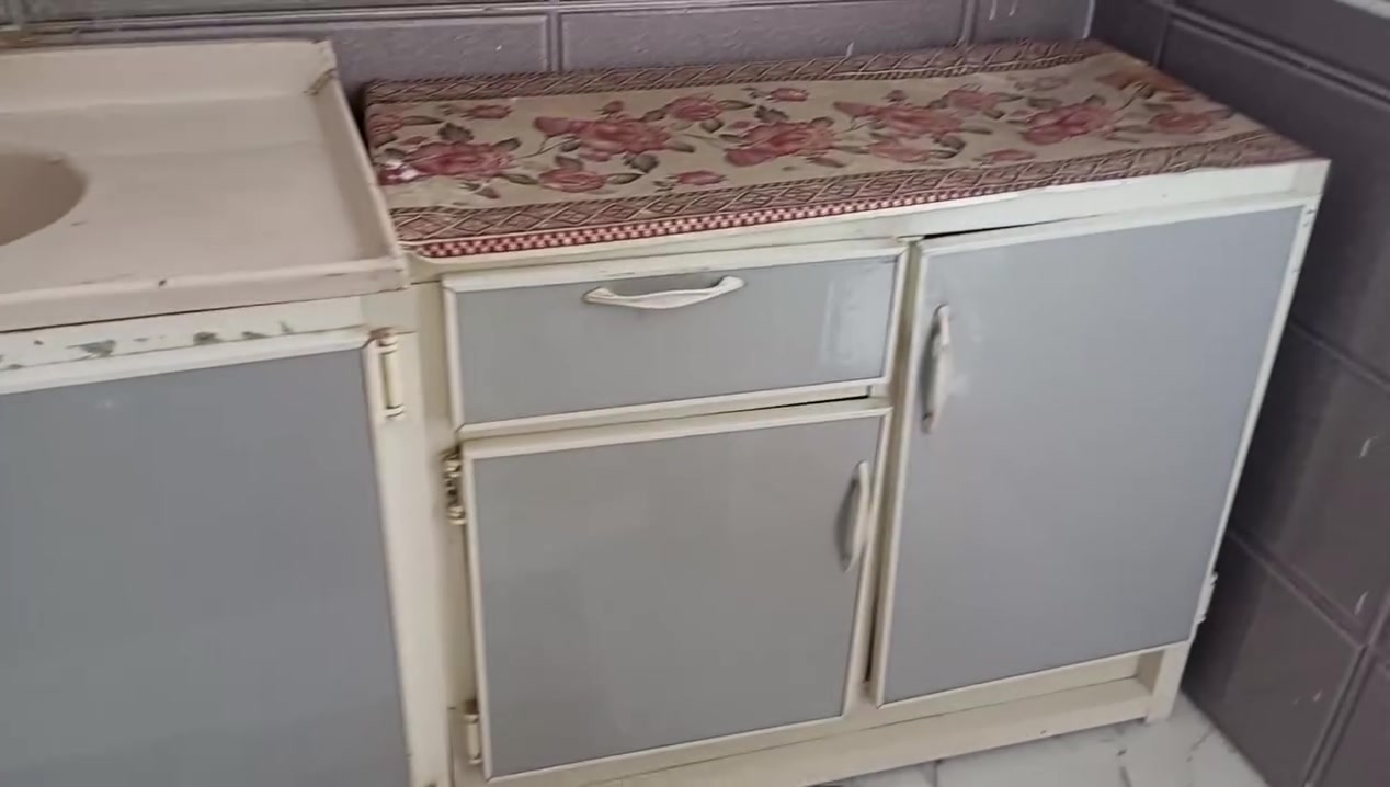 كاونتر ثلاث للقطع ب١٥٠مع لمجال


**إذا كنت صاحب هذا الإعلان وتريد حذفه لأي سبب، رجاءا أرسل رسالة إلى الدعم الفني**