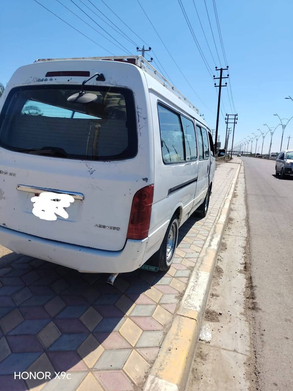 السلام عليكم جنبي H1 2014 السياره طخه بالبجم محرك مال فتون خير من الله سيبايه تزريف رقم بغداد انكليزي بسمي يرادلهة ترتيبات بسيطه صافيه هيئه ضربه غرامات السعر ٦٨ وبيهة مجال بسيط ***********.  ***********

