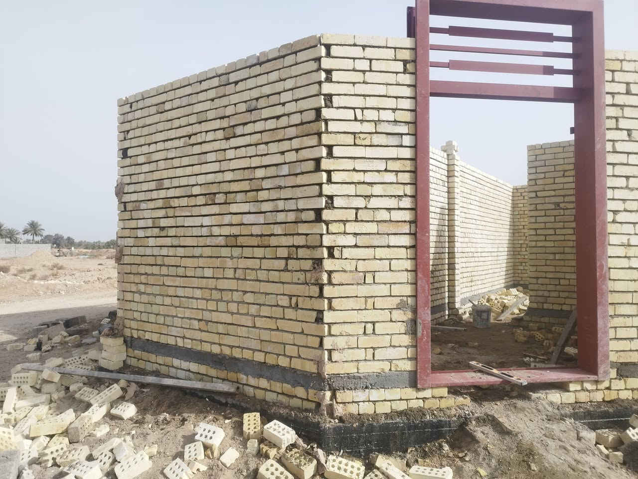 خلفات بناء
شغل درجه اولى امامك 
شغل يرضي الله والبشر 
عدله ونظافه 
***********
 ابو اسيد الدليمي
