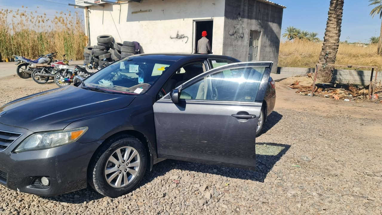 السلام عليكم كامري 2007  امريكي مصبوغه عام بسبب الجراد كير مكينه شرط الفحص  معروضه ٩١ ورقه وبيه مجال 
ماشيه ١٣٤ الف حقيقي رقم تلفون ***********
