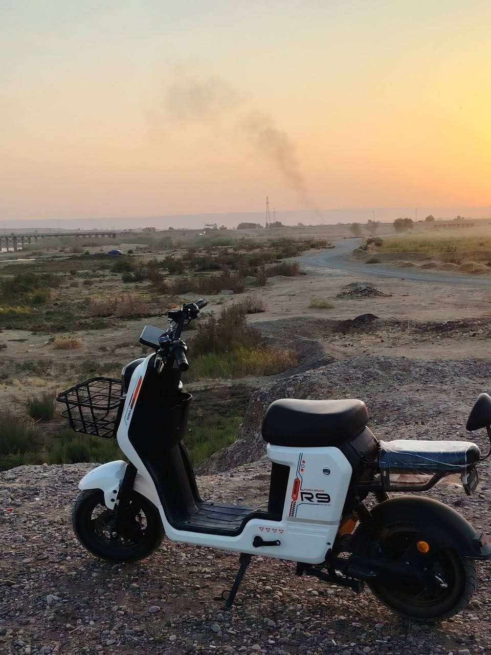 السلام عليكم..
دراجه شحن R9 للبيع موديل 2025
نضافه فول اي خلل مابي  5 باتري اشاير ضوء عالي ناصي كله شغاله
***********
