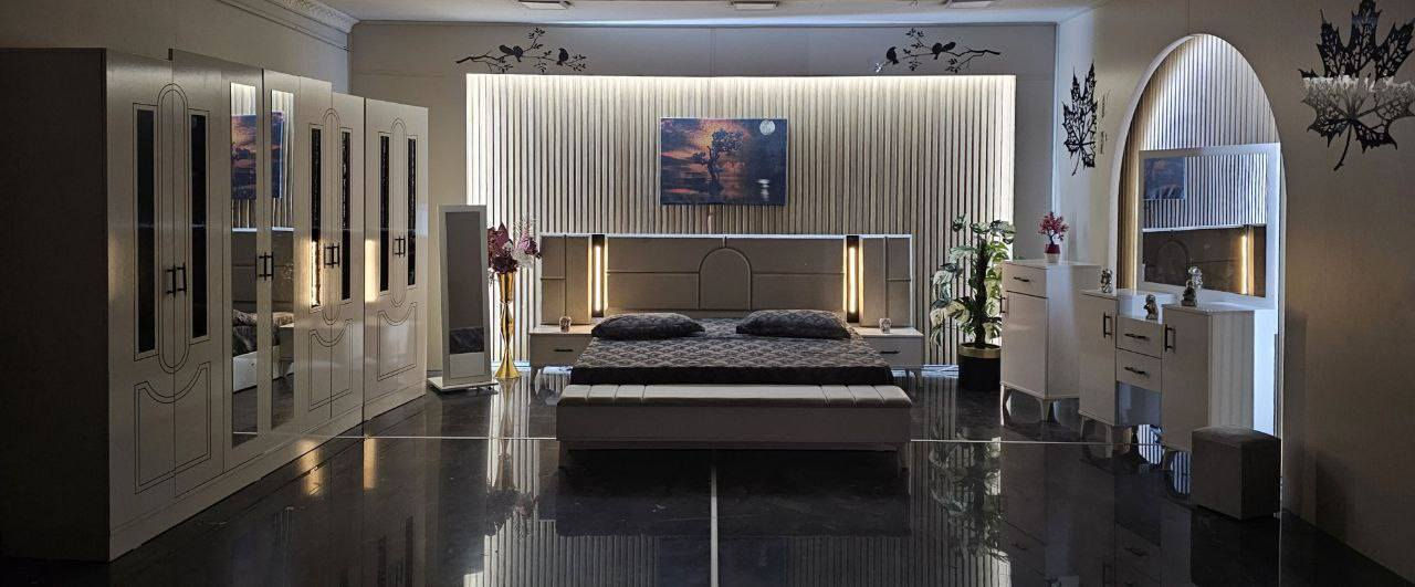 السلام عليكم 
غرفة نوم تركي موديل كوتا 

10 قطع سرير مخزن 
مكان بغداد ويوجد توصيل للمحافظات
السعر خاص


**إذا كنت صاحب هذا الإعلان وتريد حذفه لأي سبب، رجاءا أرسل رسالة إلى الدعم الفني**