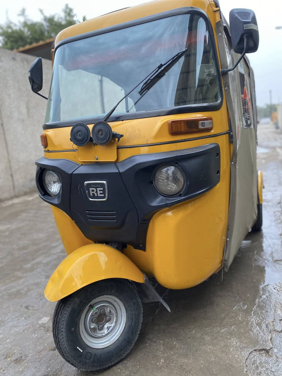 سلام عليكم تكتك لبيع 22شهرً7   تكتك كبال عينك   بسمي تحويل ثانيوم سعر 9 ملاين  وبية مجال ***********واني خادم لطيبين العنوان بغداد مدينة الصدر
