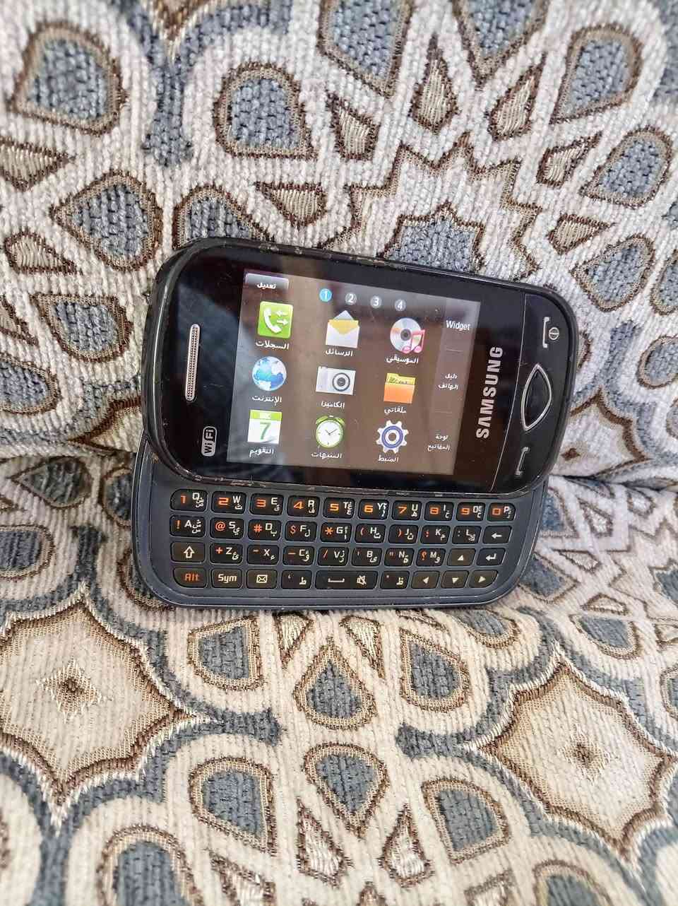 سامسونگ لمس سلايت 45 ألف
***********
