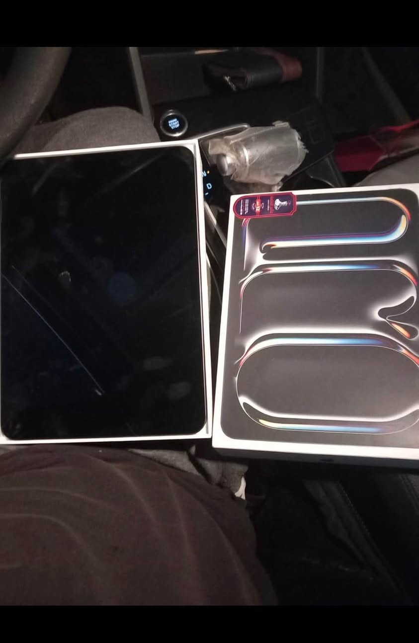 ايباد برو M5 حجم 11
ذاكرة 256 ايباد جديد مستخدم ايام فقط ركز (M5 مو M4 )
مشحون 20 مرة 
كامل ملحقات … مكاني ناصرية مركز
رايده ب مليون و 350 الجديد مالته حاليا 1490
للتواصل واتساب اضغط ع رابط
https://wa.me/9647826416262 ناصرية, ذي قار


**إذا كنت صاحب هذا الإعلان وتريد حذفه لأي سبب، رجاءا أرسل رسالة إلى الدعم الفني**