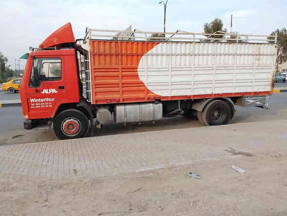 سياره للبيع فالفو موديل 91 ماكينه اف 11  سياره باسمي شرطه تحويل السعر150ورقه العنوان موصل اي استفسار هذا رقمي ***********
