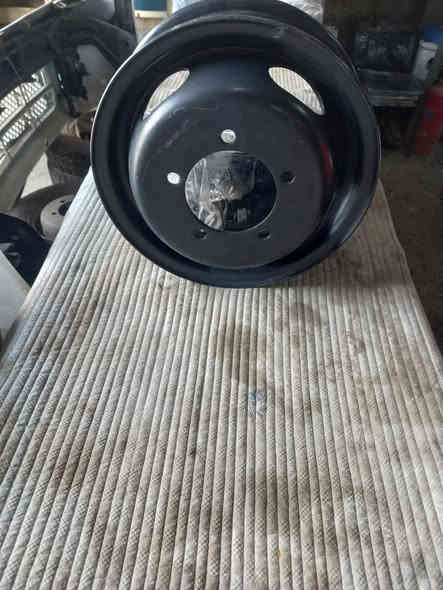 ويل حجم 15 بنكو 3 مسكر 
ويل خلفي حجم 13 بنكو2700/3/فونتيرة 
محل حيدر الدبي 
بغداد كسرة وعطش 
للاستفسار واتساب 
***********
***********
خدمة توصيل بغداد 
وجميع المحافظات
