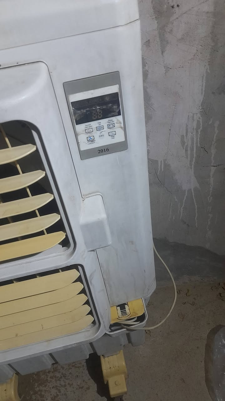 مبرده كنفيره للبيع السعر ١١٠وبيهة مجال المكان بغداد المشتل


**إذا كنت صاحب هذا الإعلان وتريد حذفه لأي سبب، رجاءا أرسل رسالة إلى الدعم الفني**