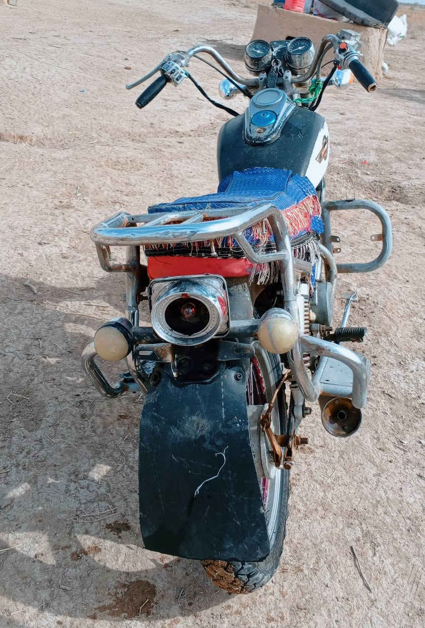 السلام عليكم
دراجه جونده نضيفه 2018 
275وبـيه مجال  مكان الكوت
***********
