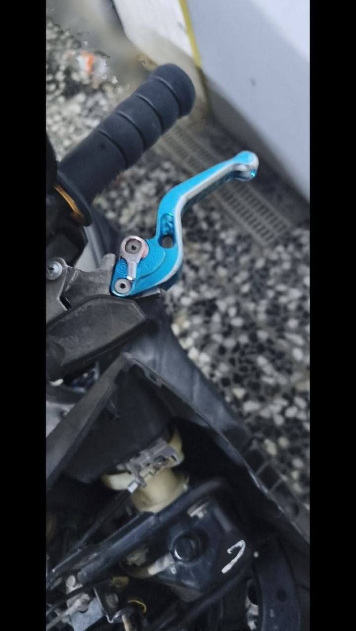 سلام عليكم شباب سكنس فحل كوري نوزل خطين دراجه كامله بجم وترايش موجودات بس اني ما شادهن دراجه موجوده ٥٨ بس صرنصه ماخذه ٢٥  شلعه ومعدل  خير من الله سعر ٦٥٠ وبيه مجال قليل مكاني مدينه صدر🗣️🗣️


**إذا كنت صاحب هذا الإعلان وتريد حذفه لأي سبب، رجاءا أرسل رسالة إلى الدعم الفني**
