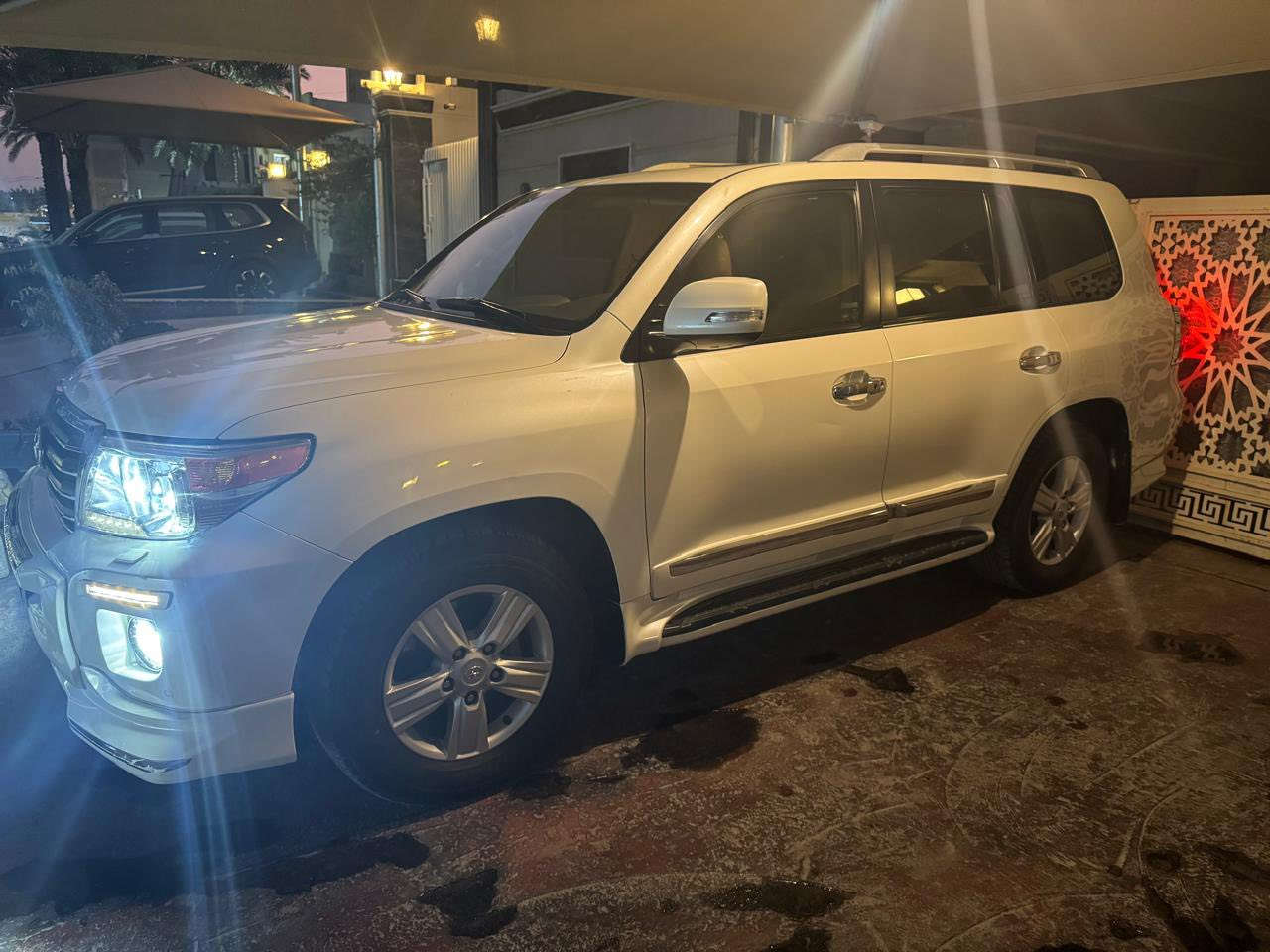 تيوتا لاندكروز 2013 فطيم فول 1/1 مكفولة رقم مميز
مكفوله مواصفات معروفه 
السعر 378
الاتصال ***********
بغداد زيونه
