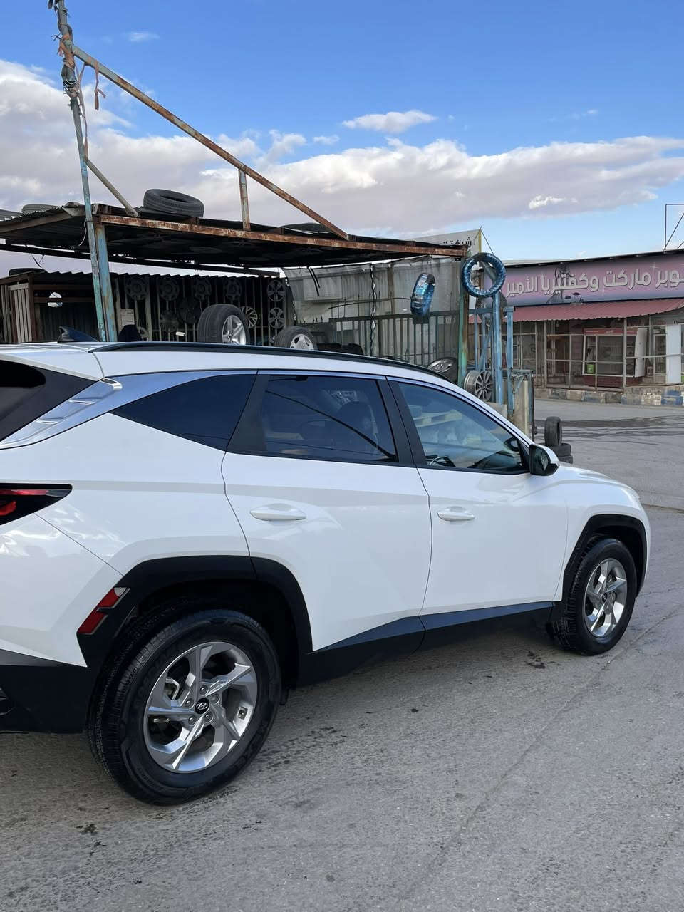 🔥 توسان بنزين 2024 🔥 

حادث بسيط جاملغ خلفي مصلح وجاهزة 
 
السيارة بسعر مناسب جداً 💵 
 
للتواصل واتسب : *********** 📞☎️📩
