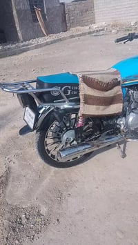 دراجة نارية • موديل ٢٠٢٥ • قابل للتفاوض