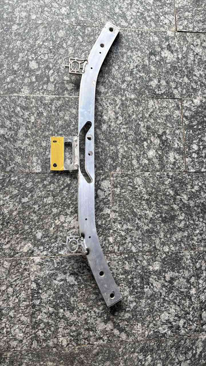 من رخصه الادمنيه المحترمين وصول ادوات جيب 2022 الى 2024 العنوان حله الحي الصناعي للاستفسار الاتصال (***********) (***********) تحياتي
