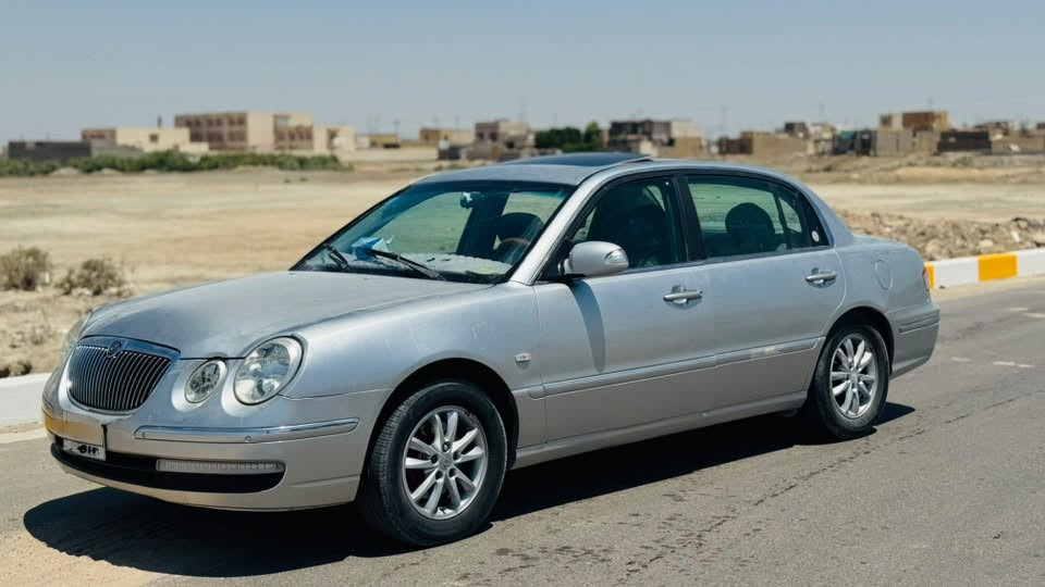 سلام عليكم  
بسعر 75 ورقه 
اوبرص 2004
السيارة محدثة 2009 بجم 
السيارة ماشاءالله مواصفاتها متخلص ترايها وقيادتها مثل المارسيدس ناعمة جدا سيارة اخت الزيرو كاملة بدون اي نقص محرك وكير 3500 
مكفولات جدد بيها تراي ٢٠٠ شرط 
تبريد ثلج قطعتين أمامي خلفي
غرفة ب الكامل جلد جديدة 
فتحه بالقمارة 
كشنات كهرباء مع خزن وضعيات الكشن 
كمبيوتر خلفي التحكم بكامل السيارة من وضعية الجلوس 
تحكم استيرن كامل كروس مثبت سرعة
سنويه 2029
مكانها ناصرية سوق الشيوخ وصارف عليها كلش هواي
 وسعرها ٧٥ ورقة
رقمي   ( *********** )
