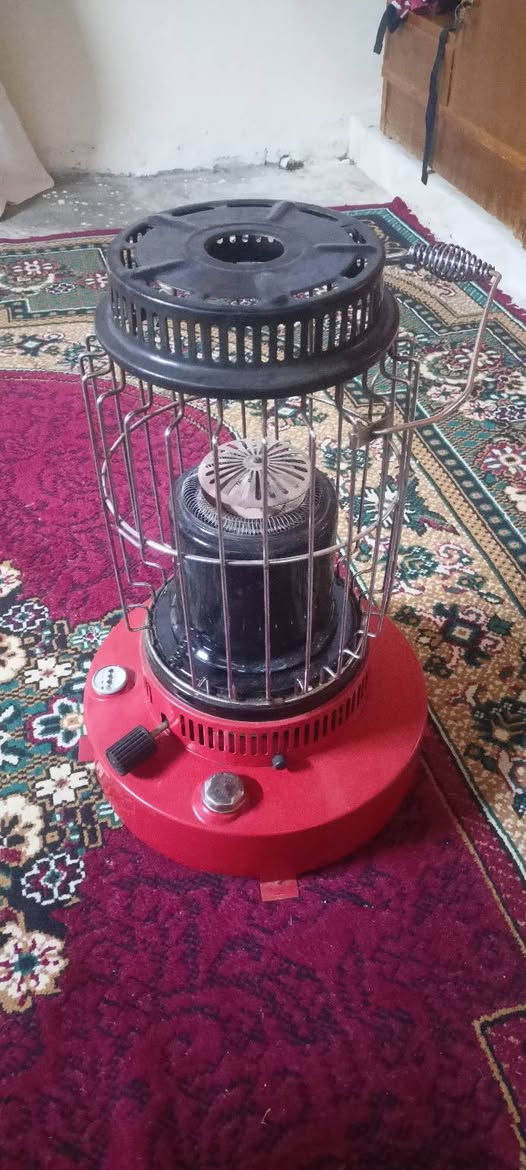 صوبا نفطيه للبيع يعوز فند وصينيا من جوا وكاملا مكملا مكان.موصل الي يحب يتواصل عل رقم او تحب خاص
***********
