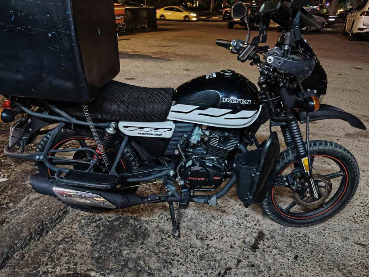 سعرها 2500دراجة دايوان رقم بغداد تحويل ثاني يوم موديل 2023 نازلة ب2025 ماشية 15الف مكفولة الدراجة متواجد واتساب ***********
